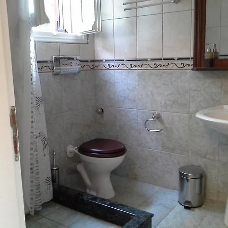 Beachfront For 8, Kalifteri Beach, Villa Afissos