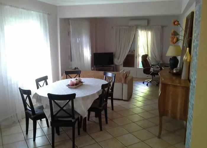 Willa Beachfront For 8, Kalifteri Beach, Afissos